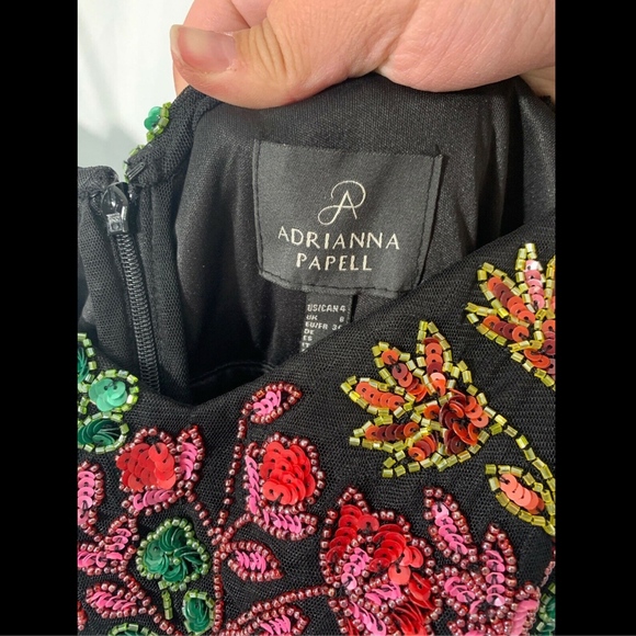 NWT $379 Adrianna Papell Spagetti Strap Floral‎ Beaded Gown in Black [SZ 4 ] - Picture 6 of 10